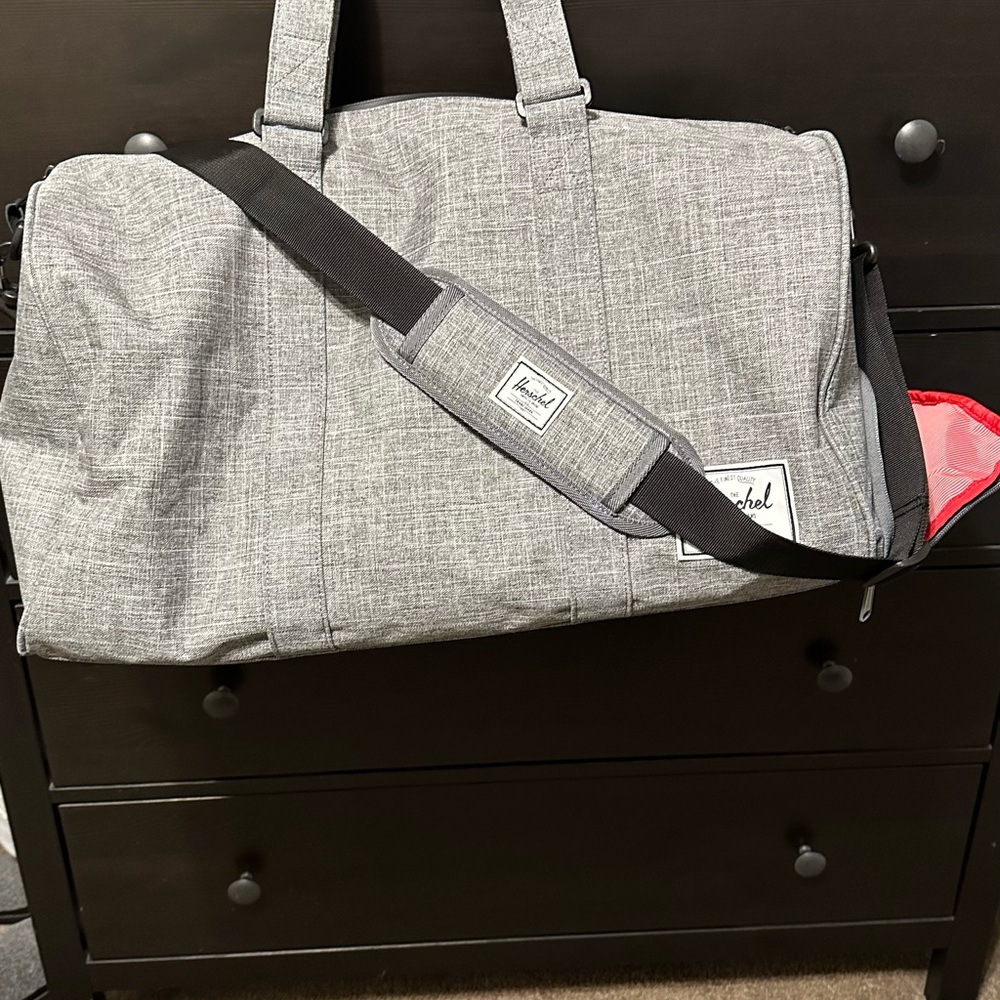 Herschel Novel Duffle Bag -Ravel Crosshatch